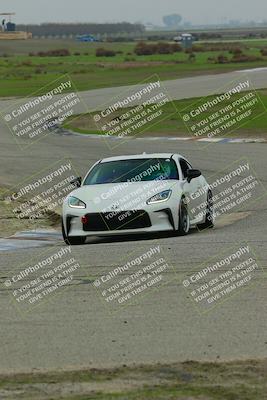 media/Dec-13-2025-OnGrid (Sat) [[98be3c0626]]/Group 1 Green/Offramp S3/